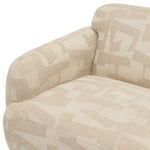 Sofa Hernandez